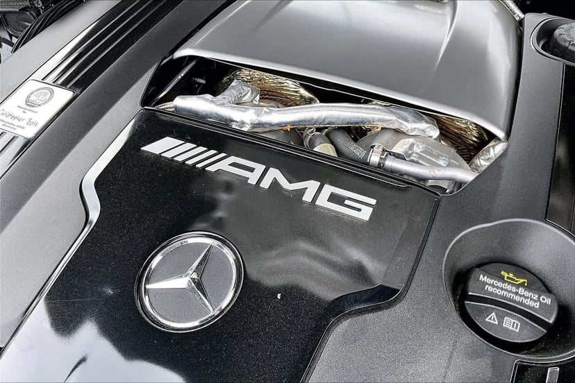 2025 Mercedes-Benz AMG® S 63 E - Image 30