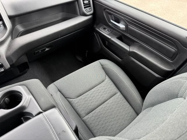 2025 Ram 1500 - Image 26