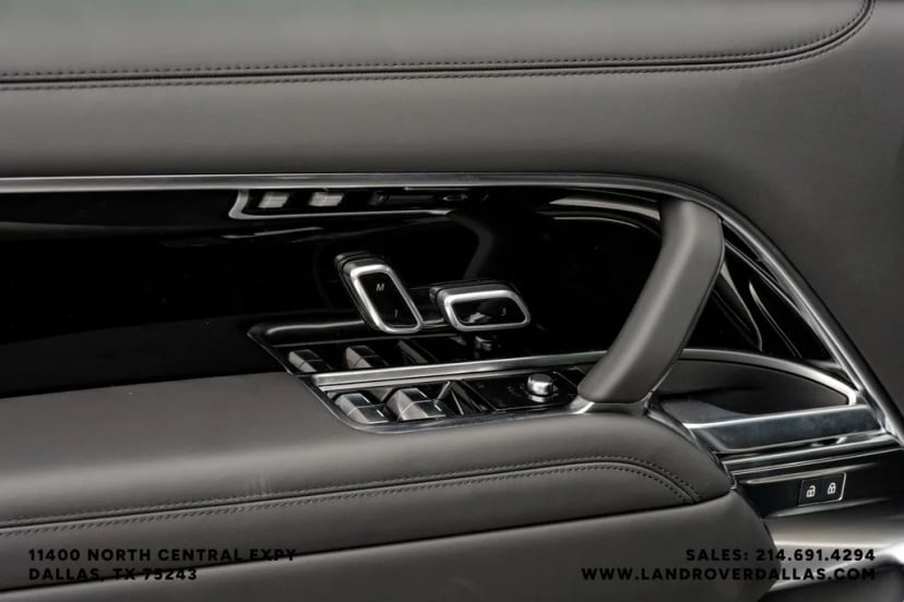 2026 Land Rover Range Rover - Image 43