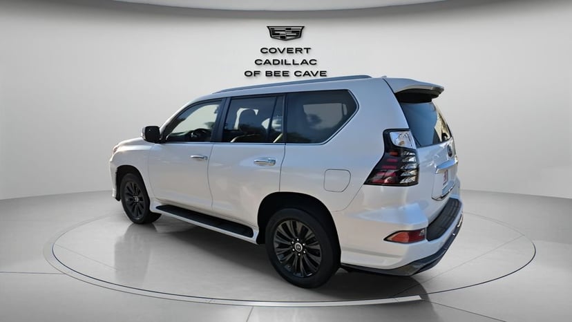 2023 Lexus GX - Image 7