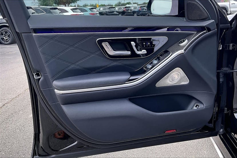 2025 Mercedes-Benz AMG® S 63 E - Image 19