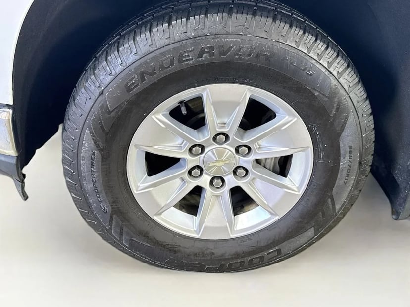 2019 Chevrolet Silverado 1500 - Image 37