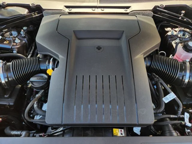 2026 Land Rover Defender 110 - Image 30