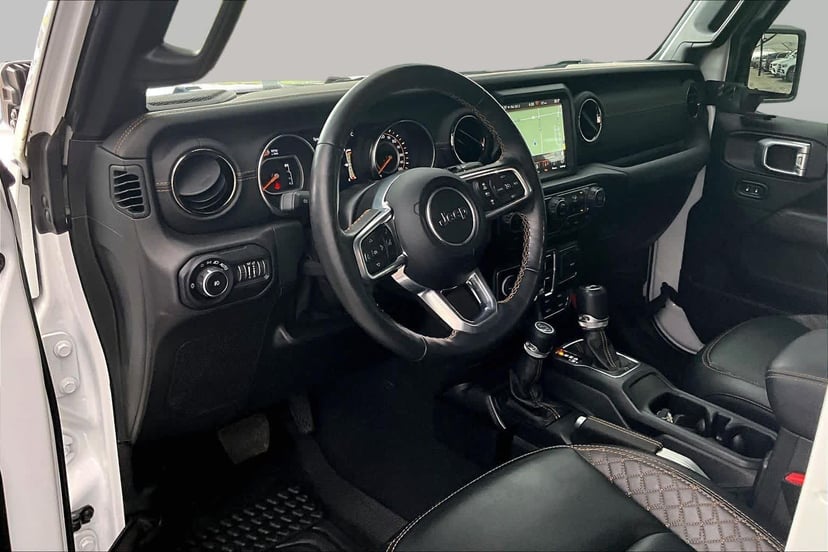 2021 Jeep Wrangler - Image 17