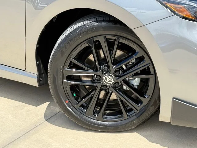 2026 Toyota Camry - Image 2
