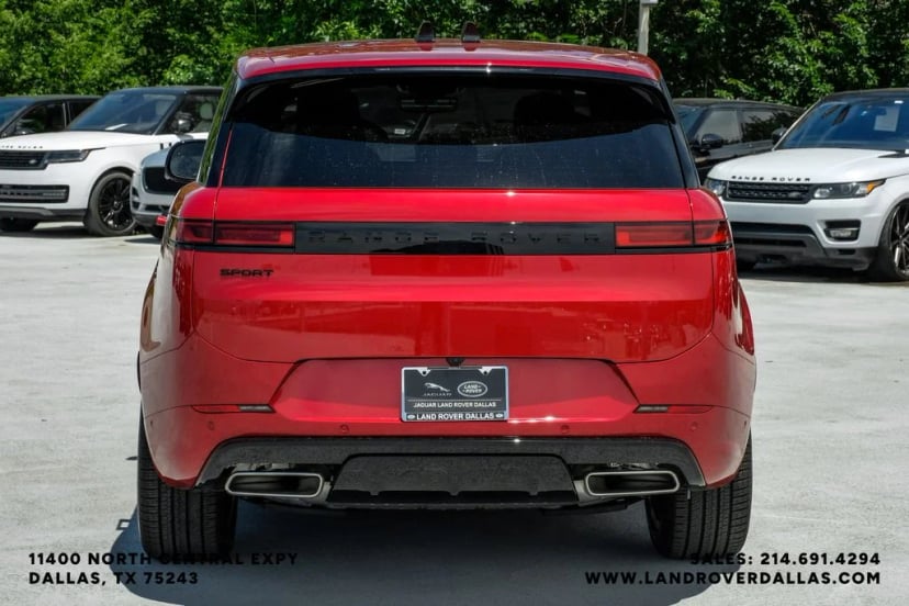 2026 Land Rover Range Rover Sport - Image 8