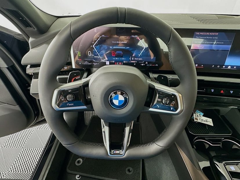 2026 BMW 5 Series - Image 10