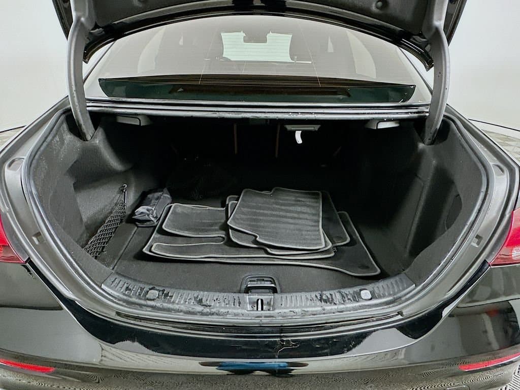 2021 Mercedes-Benz E-Class - Image 27