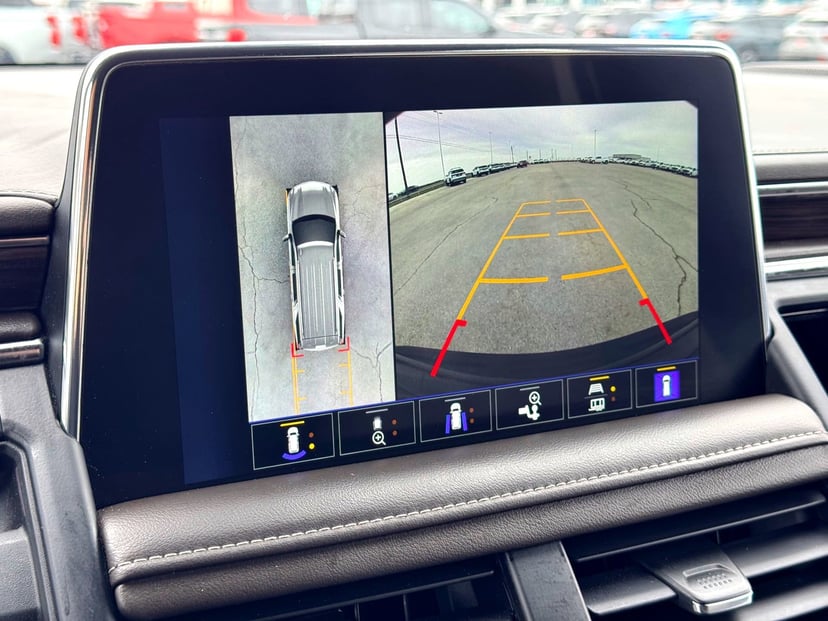 2022 Chevrolet Tahoe - Image 30