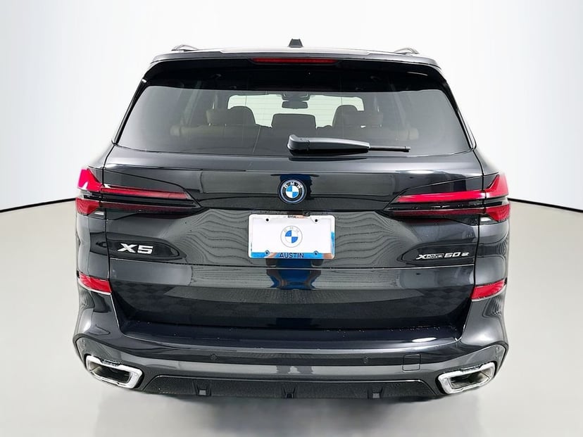 2026 BMW X5 - Image 6