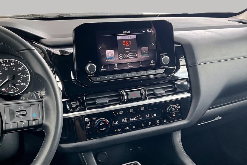 2025 Nissan Pathfinder - Image 7