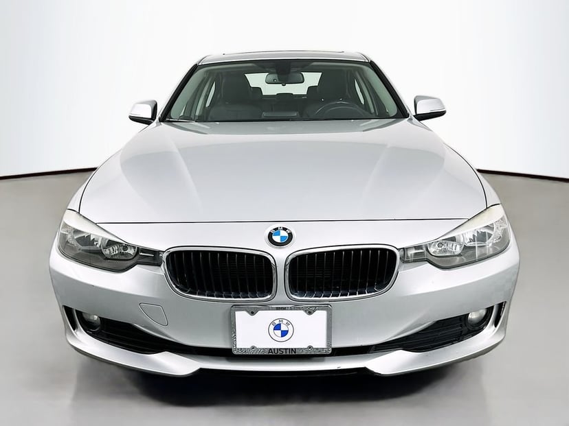 2014 BMW 3 Series - Image 2