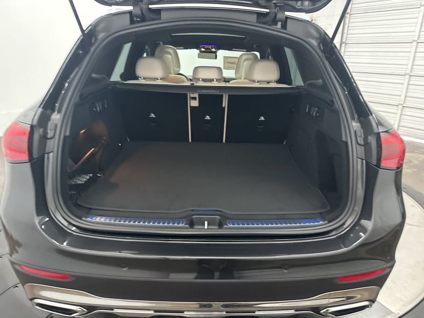 2026 Mercedes-Benz GLC - Image 24