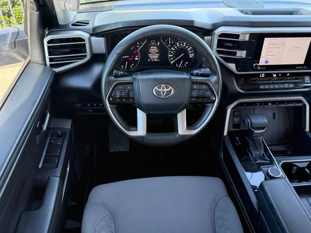2022 Toyota Tundra - Image 20