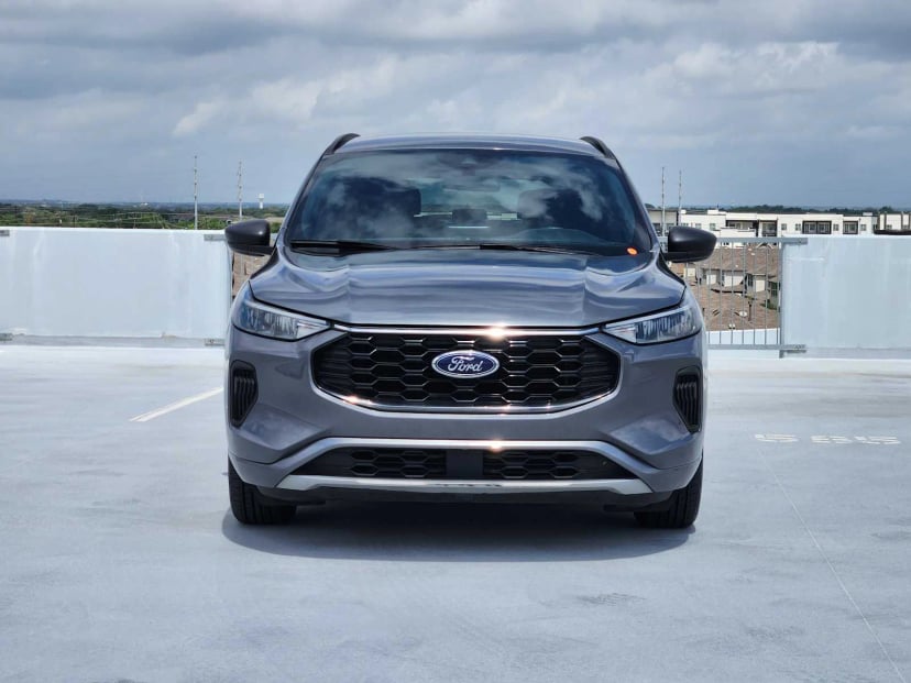 2024 Ford Escape - Image 2