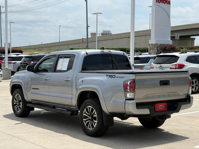 2020 Toyota Tacoma - Image 4
