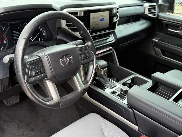 2025 Toyota Tundra - Image 9