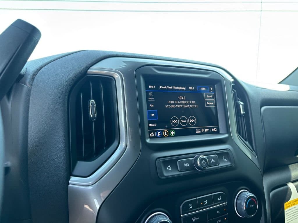 2026 Chevrolet Silverado 1500 - Image 19