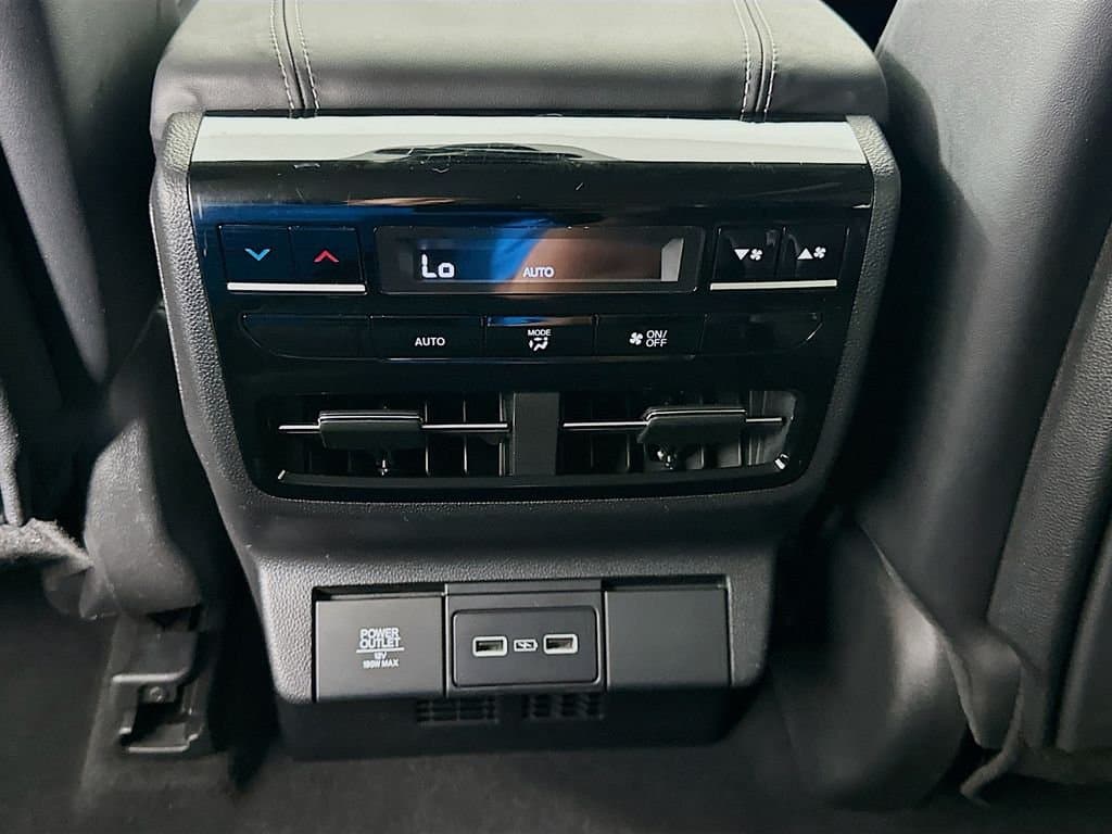 2023 Acura MDX - Image 26