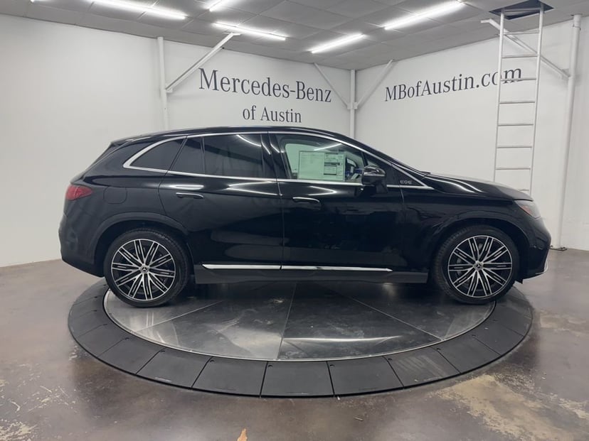 2026 Mercedes-Benz EQE - Image 8