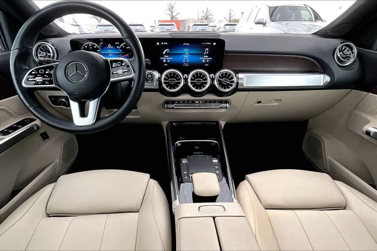 2022 Mercedes-Benz GLB 250 - Image 16