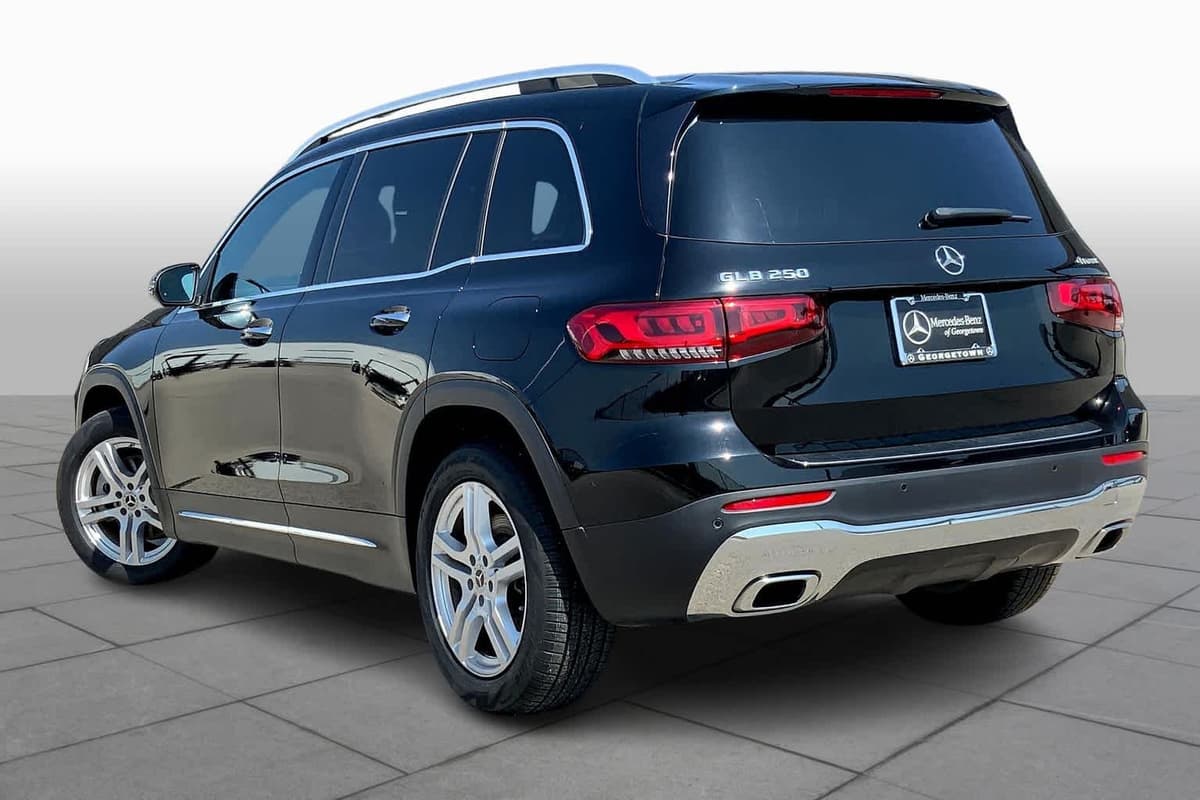 2020 Mercedes-Benz GLB 250 - Image 11