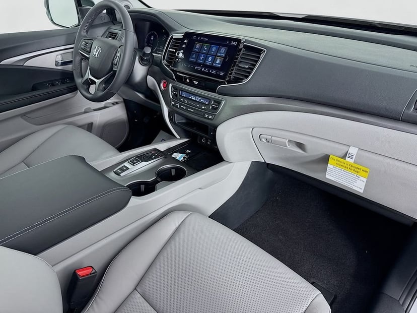 2026 Honda Ridgeline - Image 40