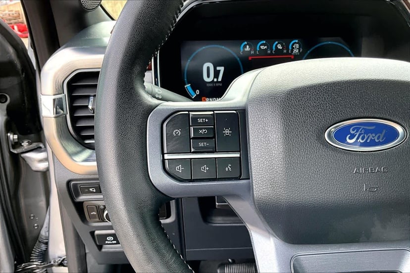 2023 Ford F-150 - Image 24