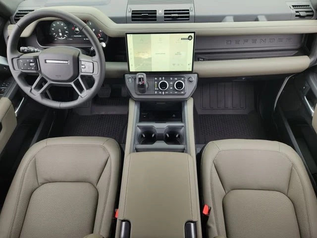 2026 Land Rover Defender 110 - Image 19