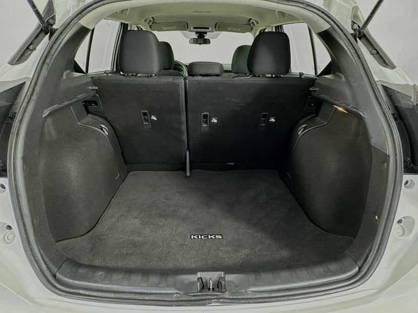 2023 Nissan Kicks - Image 29