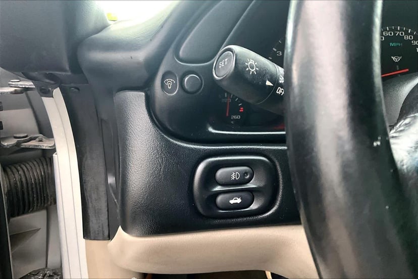1998 Chevrolet Corvette - Image 25