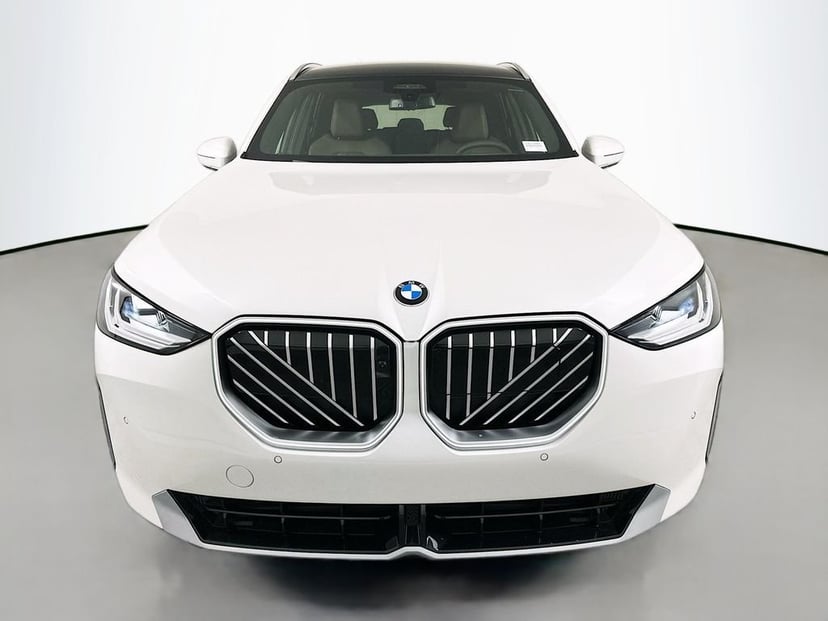 2026 BMW X3 - Image 2