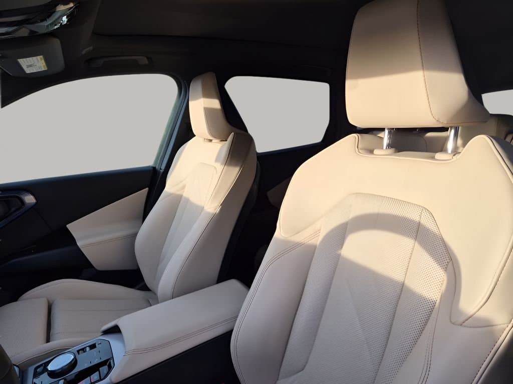 2025 BMW X3 - Image 30