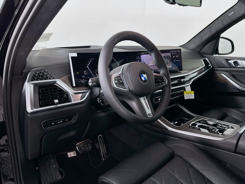 2026 BMW X7 - Image 9