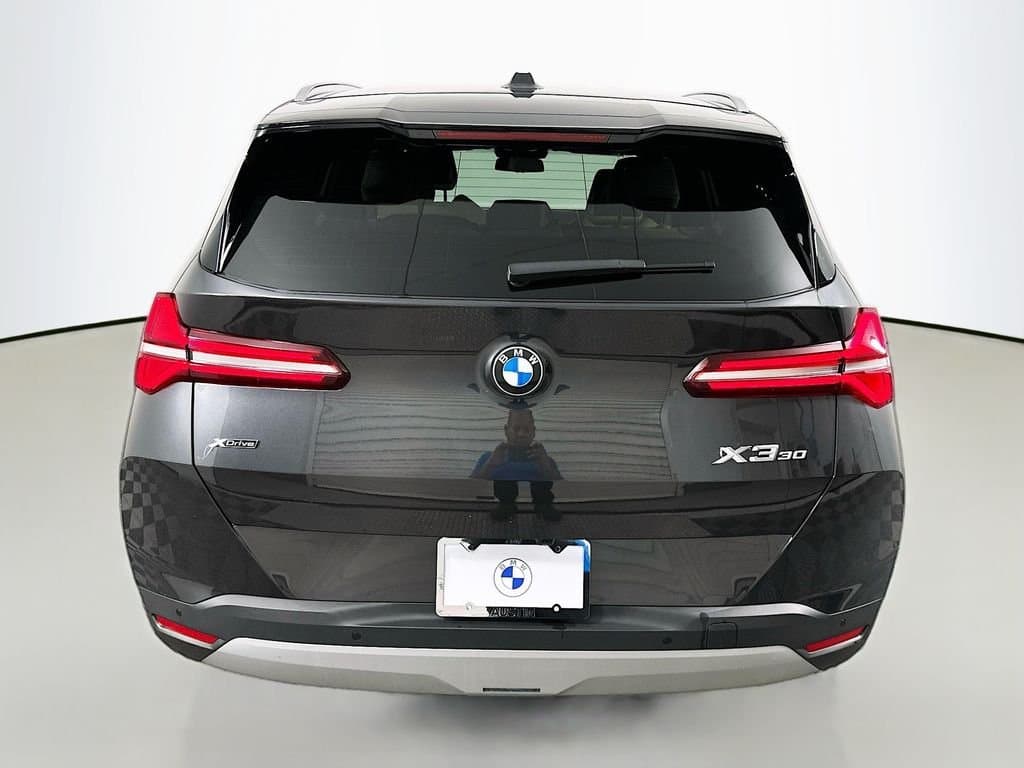 2025 BMW X3 - Image 6