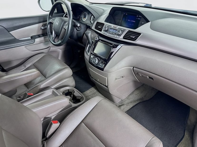 2015 Honda Odyssey - Image 38