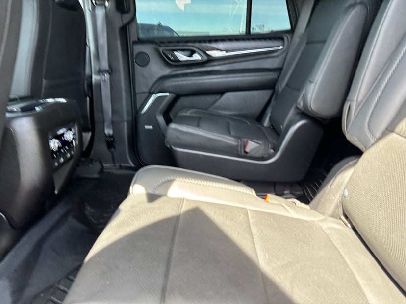 2023 GMC Yukon - Image 23