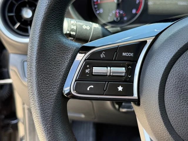 2023 Kia Forte - Image 14