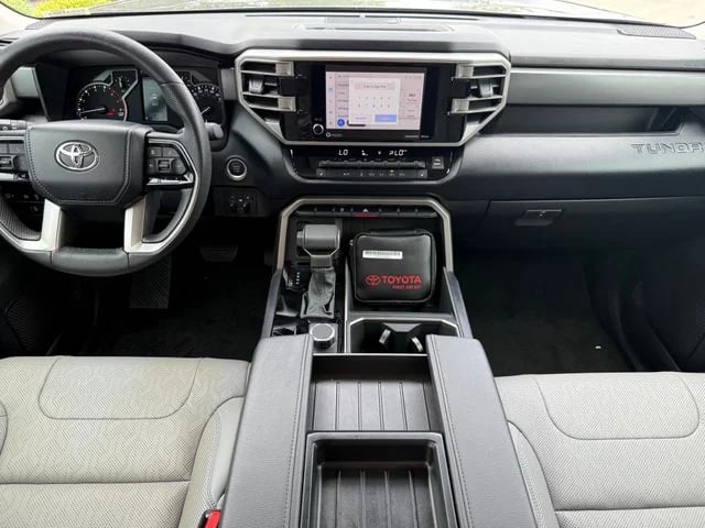 2024 Toyota Tundra - Image 14