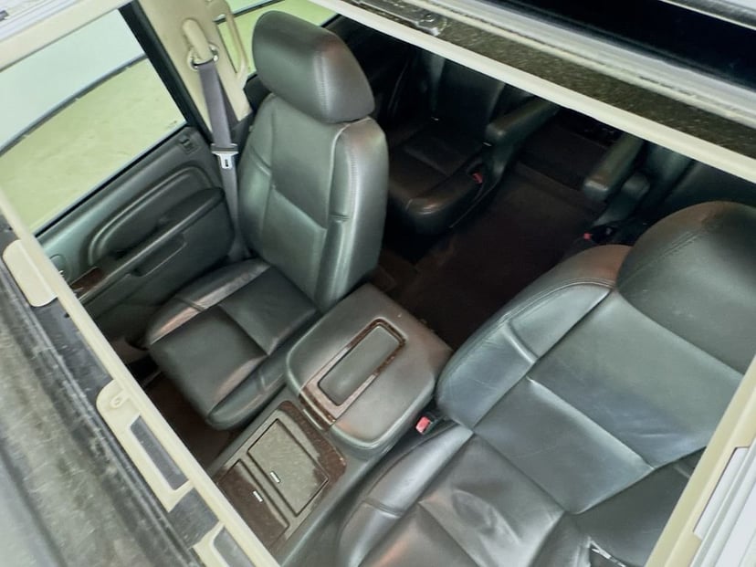 2012 GMC Yukon - Image 24