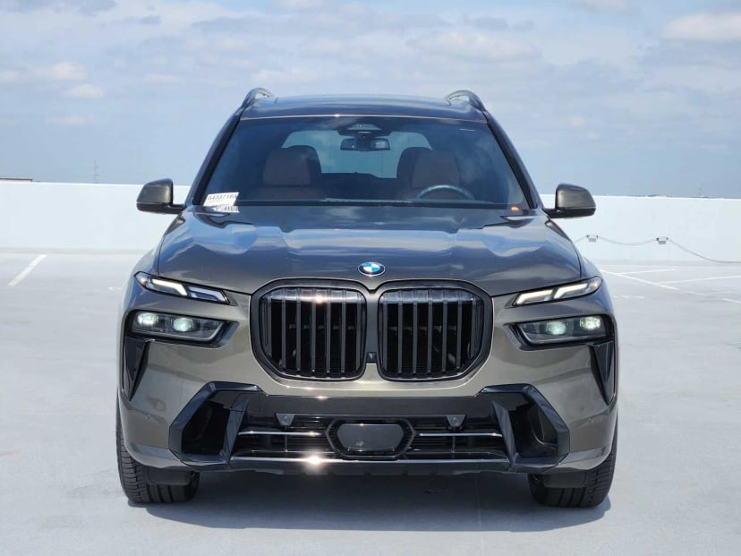 2024 BMW X7 xDrive40i - Image 2