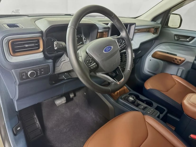 2024 Ford Maverick - Image 9