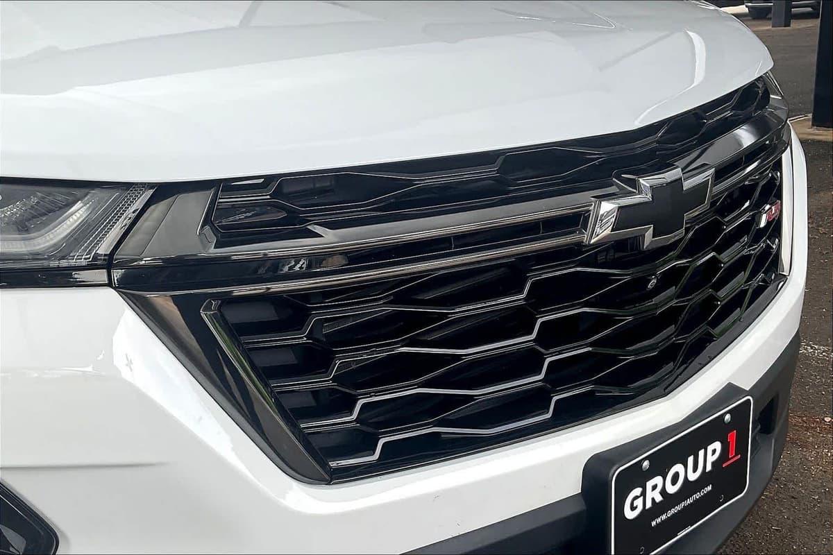 2023 Chevrolet Traverse - Image 30