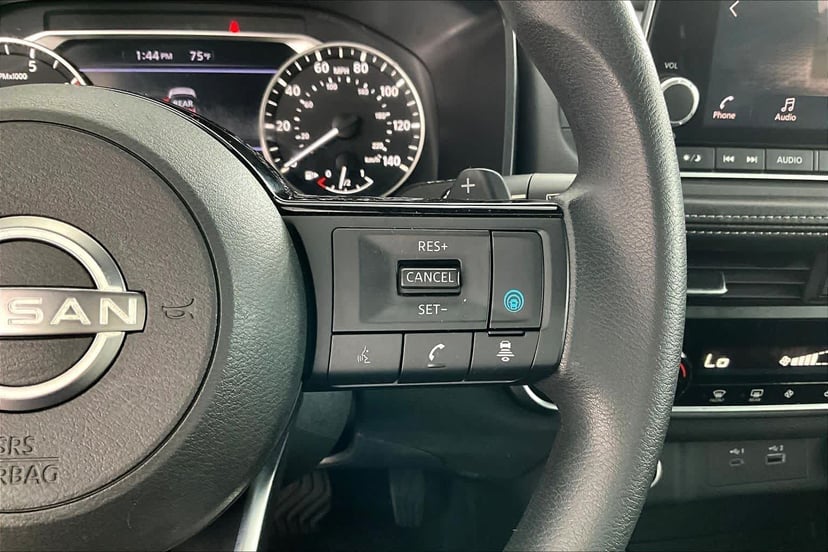 2023 Nissan Rogue - Image 24
