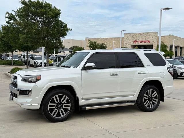 2017 Toyota 4Runner - Image 35
