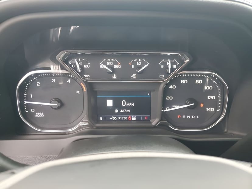 2023 GMC Sierra 2500HD - Image 38
