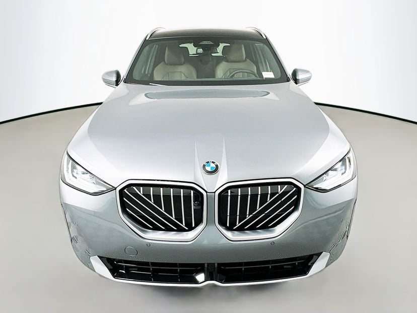 2026 BMW X3 - Image 2