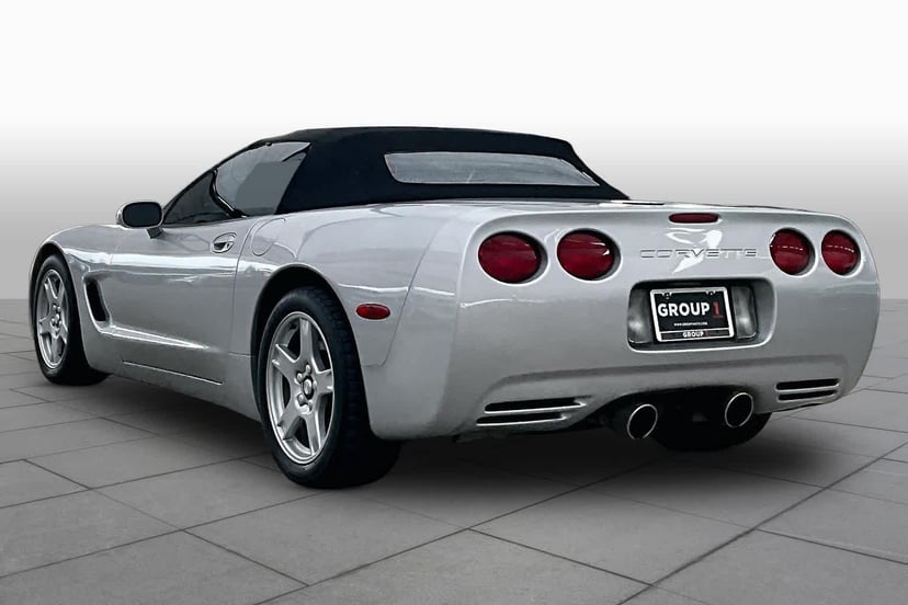 1998 Chevrolet Corvette - Image 9