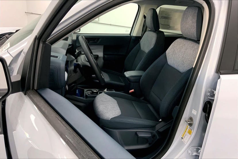 2026 Ford Maverick - Image 8