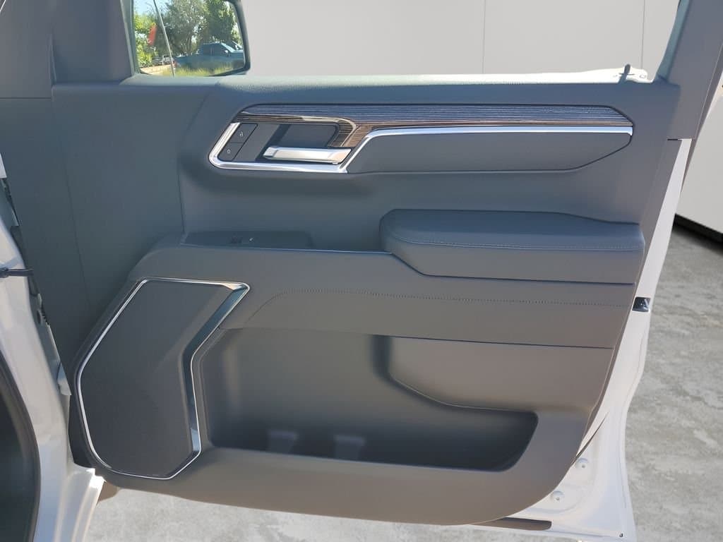 2026 GMC Sierra 1500 - Image 39